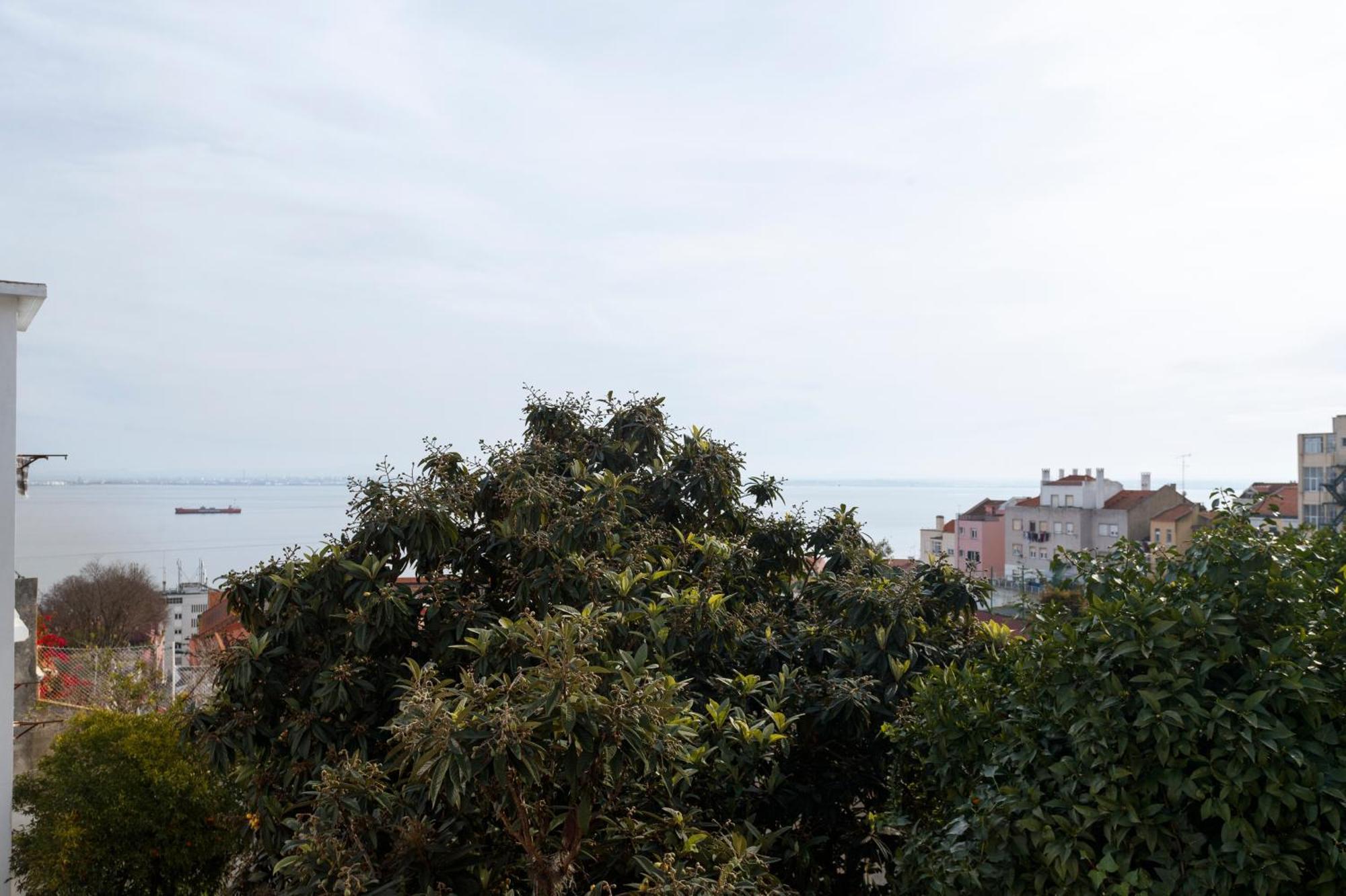 Barbadinhos Apartments In Lisbon Historic Neighborhood Bagian luar foto